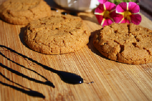 Load image into Gallery viewer, Ginger Molasses Cookies 7 oz (12 Cookies)
