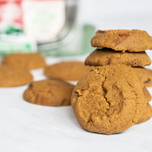 Load image into Gallery viewer, Ginger Molasses Cookies 7 oz (12 Cookies)
