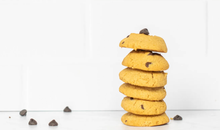 Load image into Gallery viewer, Chocolate Chip Cookies 7 oz (12 Cookies)
